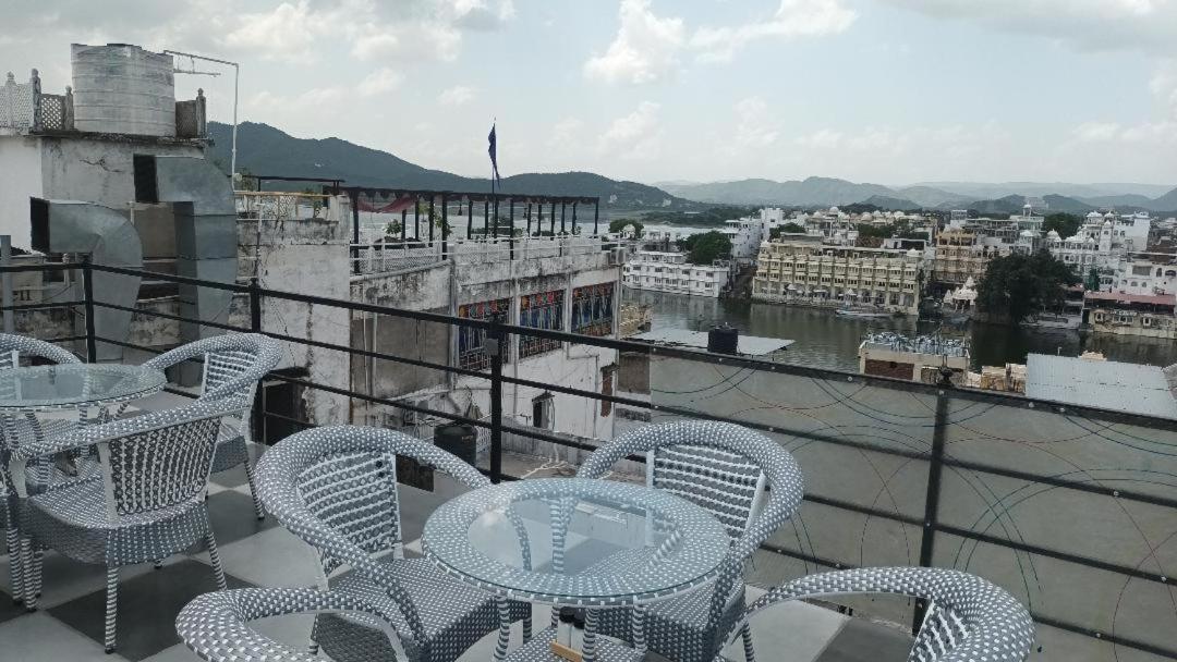 Jag Niwas Guest House Udaipur Exteriör bild